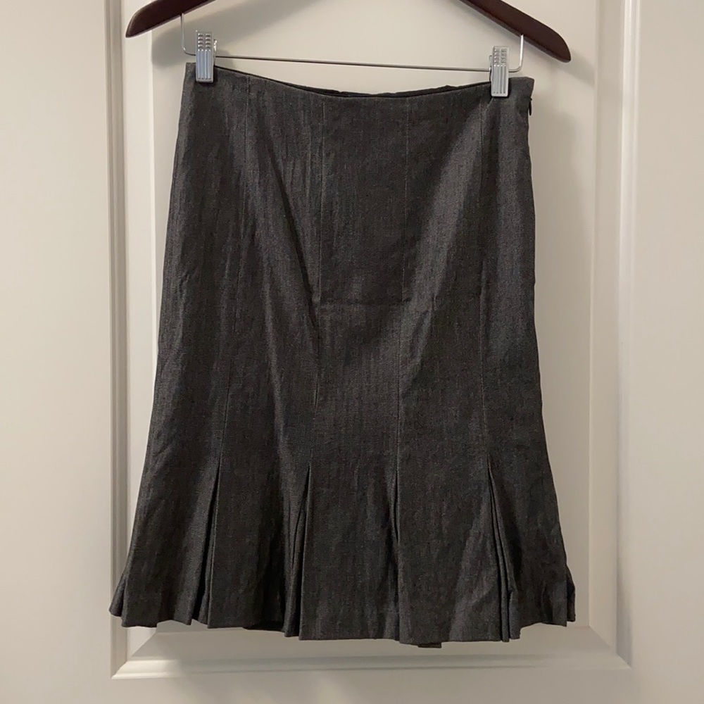 GAP skirt